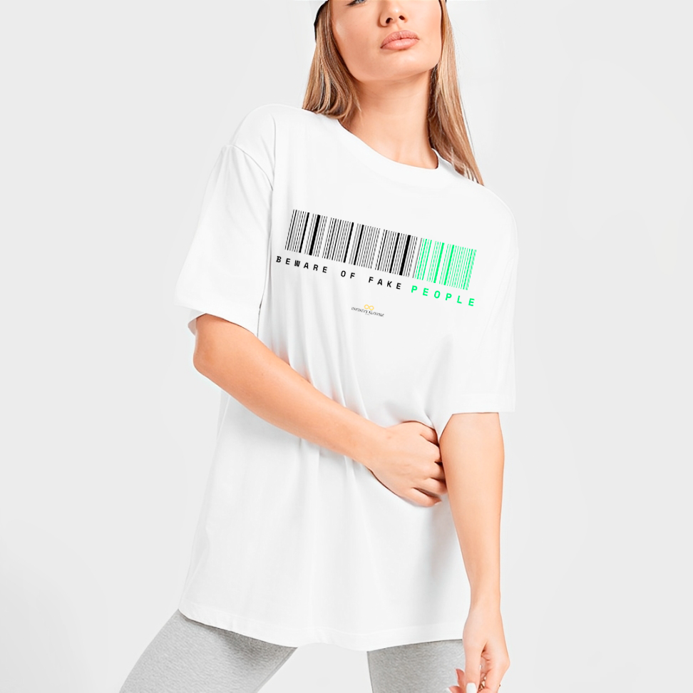 Camiseta Oversize "Fake People"