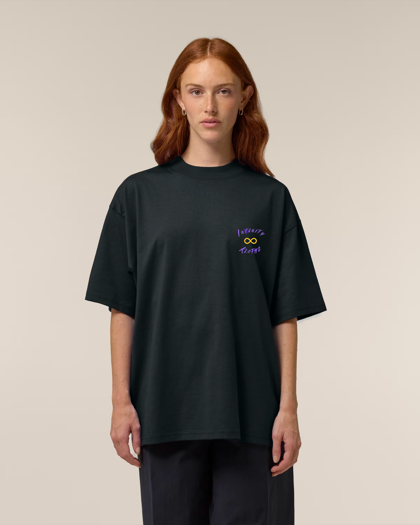 Camiseta Oversize "Graffi-Tee"